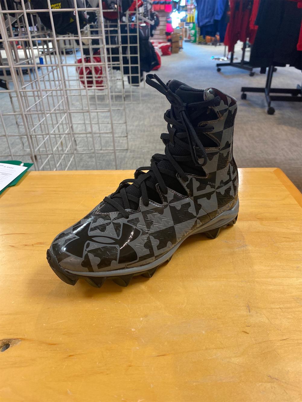 under armour highlight football cleats youth