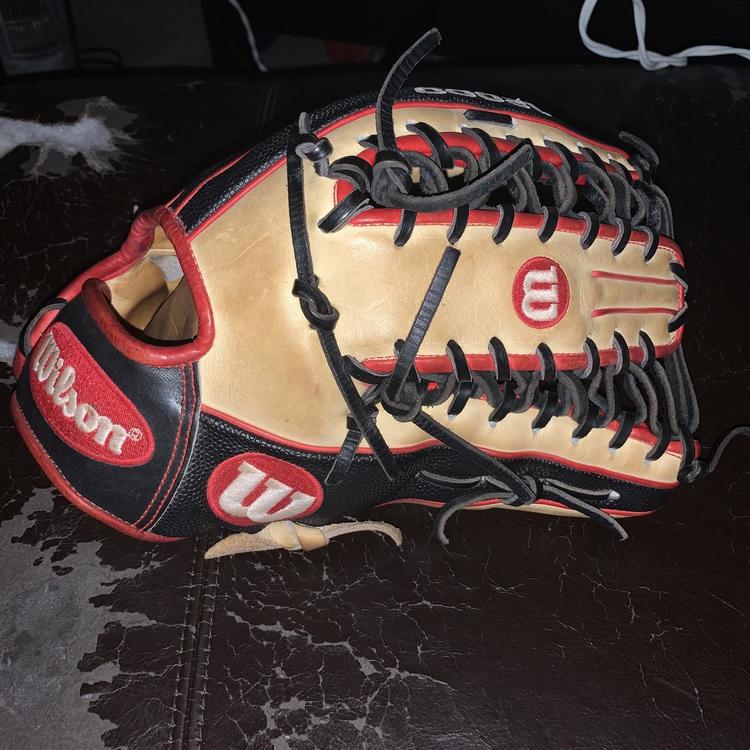 a700 baseball glove