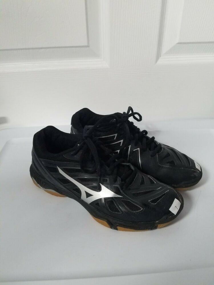 mizuno track and field shoes