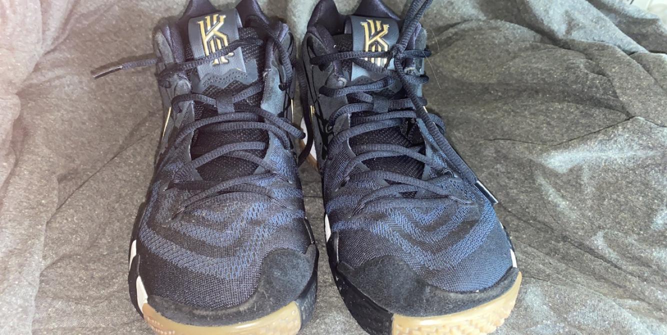basketball shoes size 13