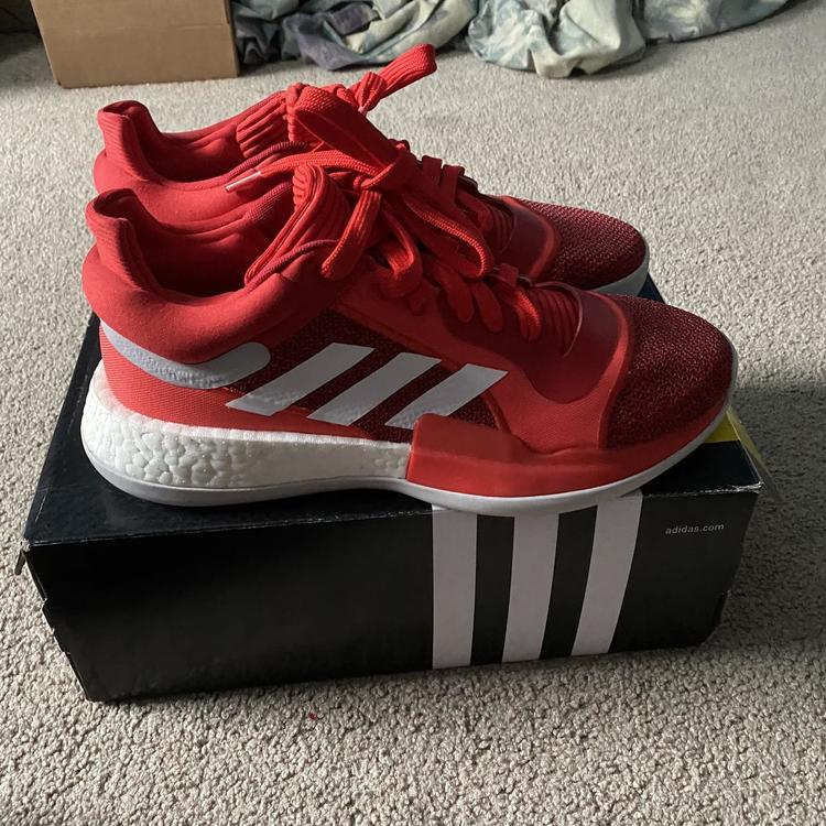 marquee boost low red