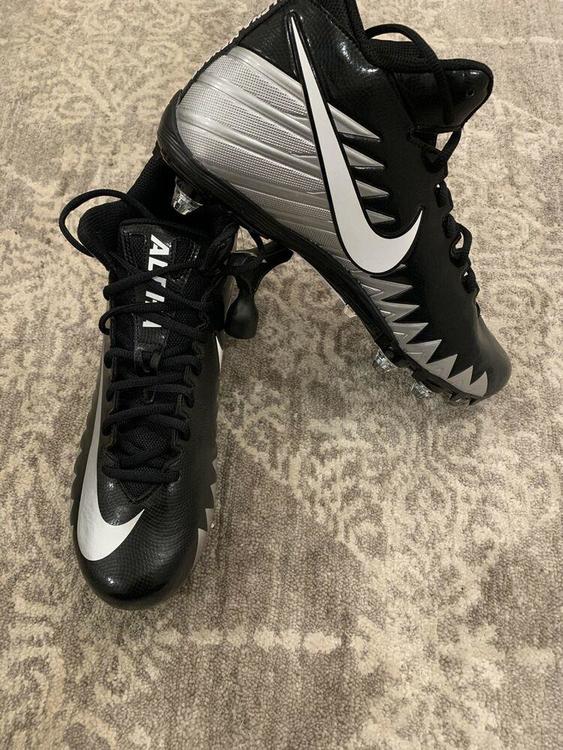 nike alpha menace varsity mid