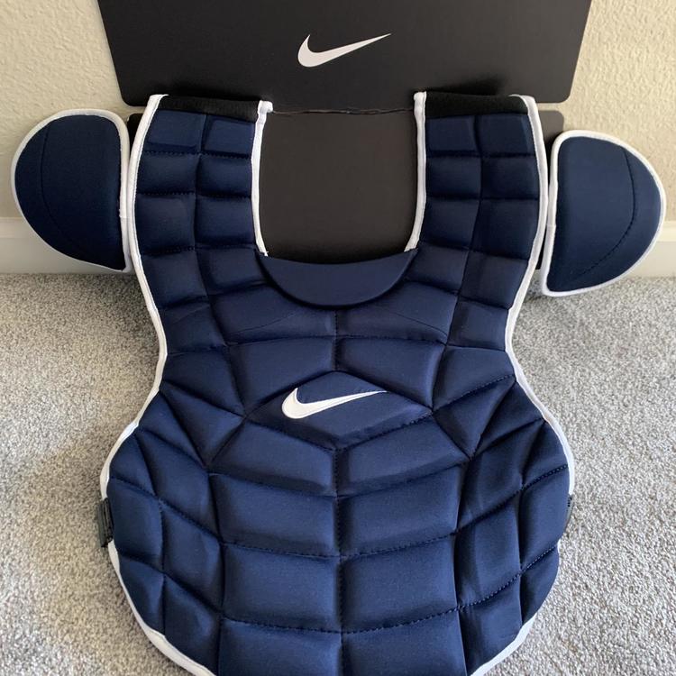 nike vapor catchers gear