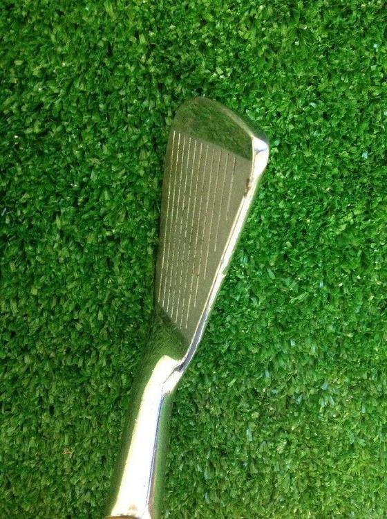 Wilson Johnny Miller Prestige Iron Set 3PW With Regular Steel Shafts