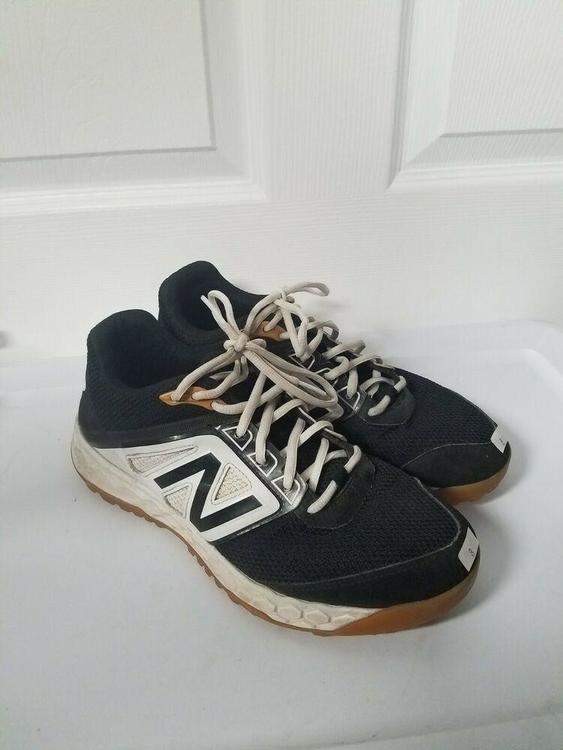 new balance indoor baseball shoes