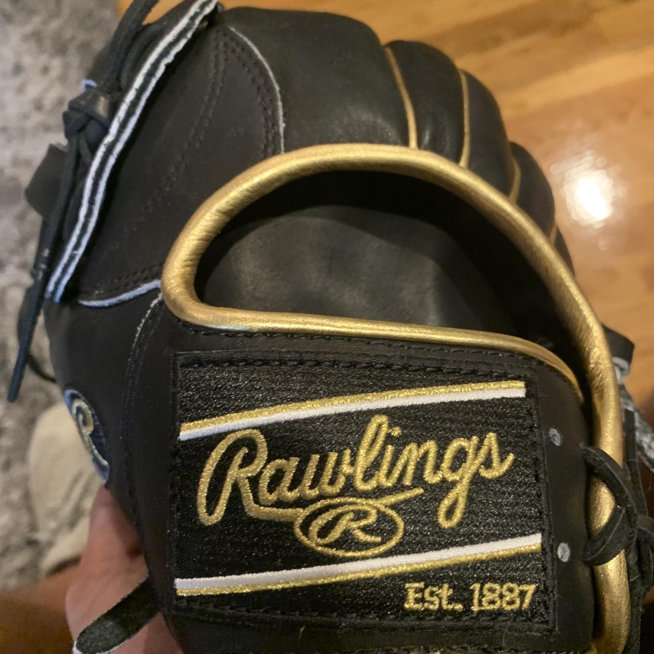 Black High School/College Outfield Heart of the Hide 13" Baseball Glove