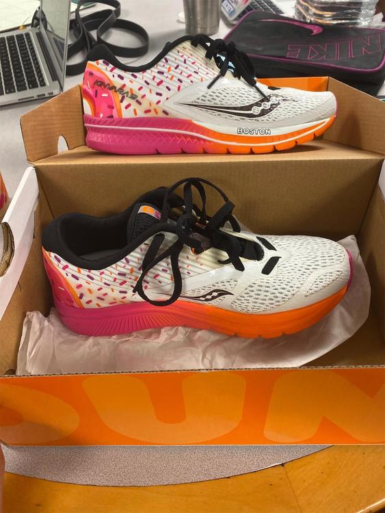 saucony dunkin donut shoes