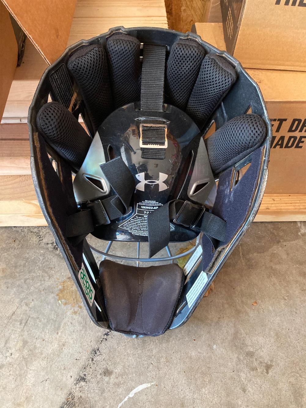 Under Armour Catcher's Mask SidelineSwap