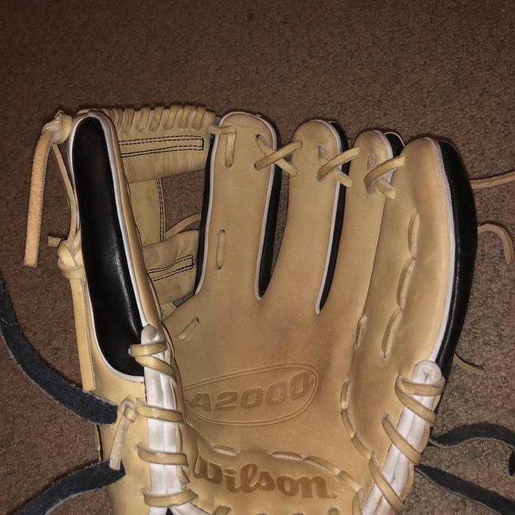 high school baseball gloves