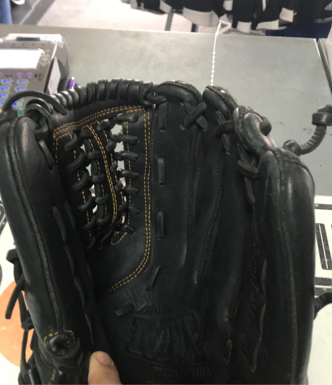 mizuno mvp prime future