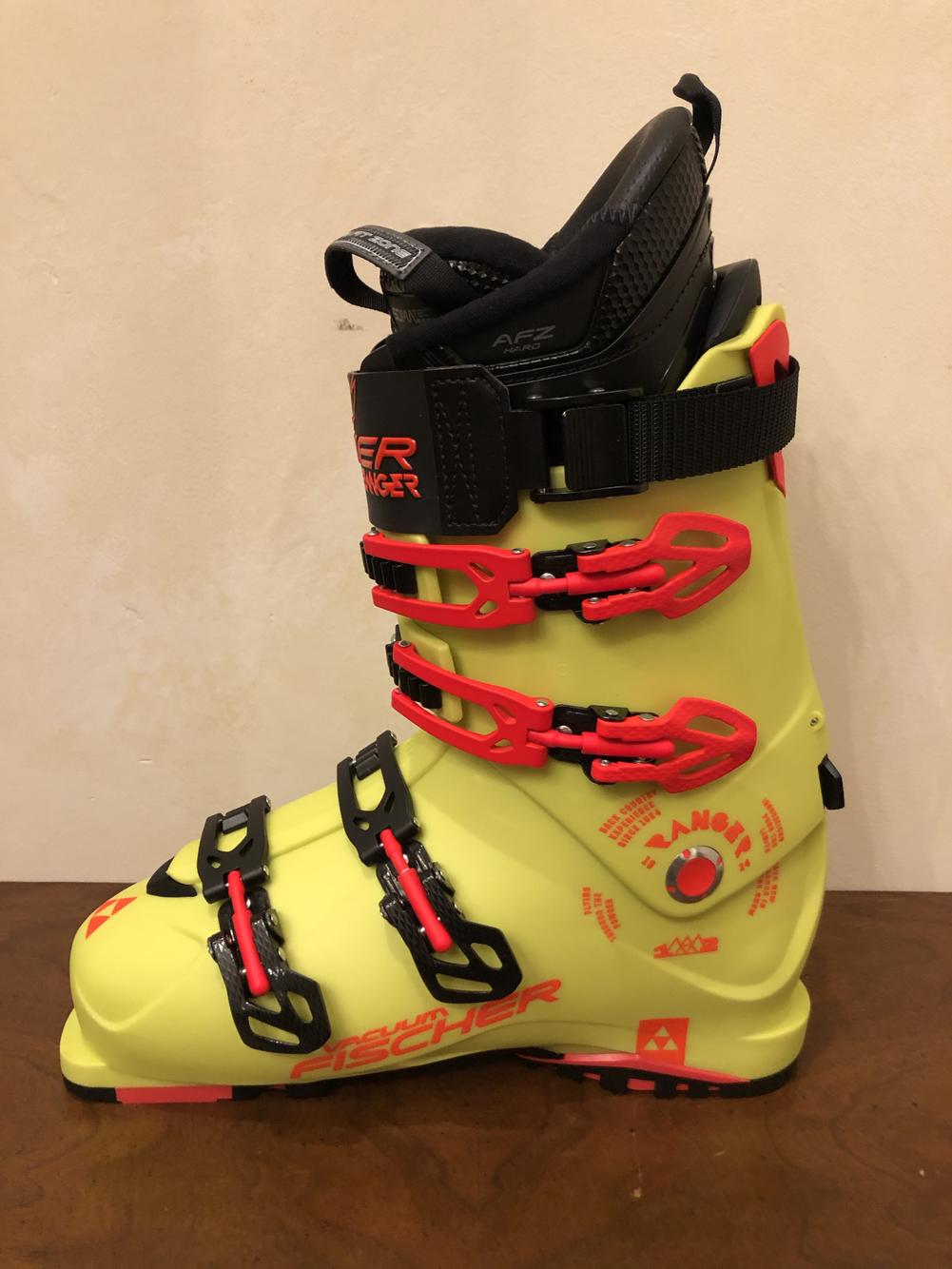 11.5 Mens Vac-7 U17017 Black Yellow Details about / $650 Fischer Ranger 120 Ski Boots NIB 29.5