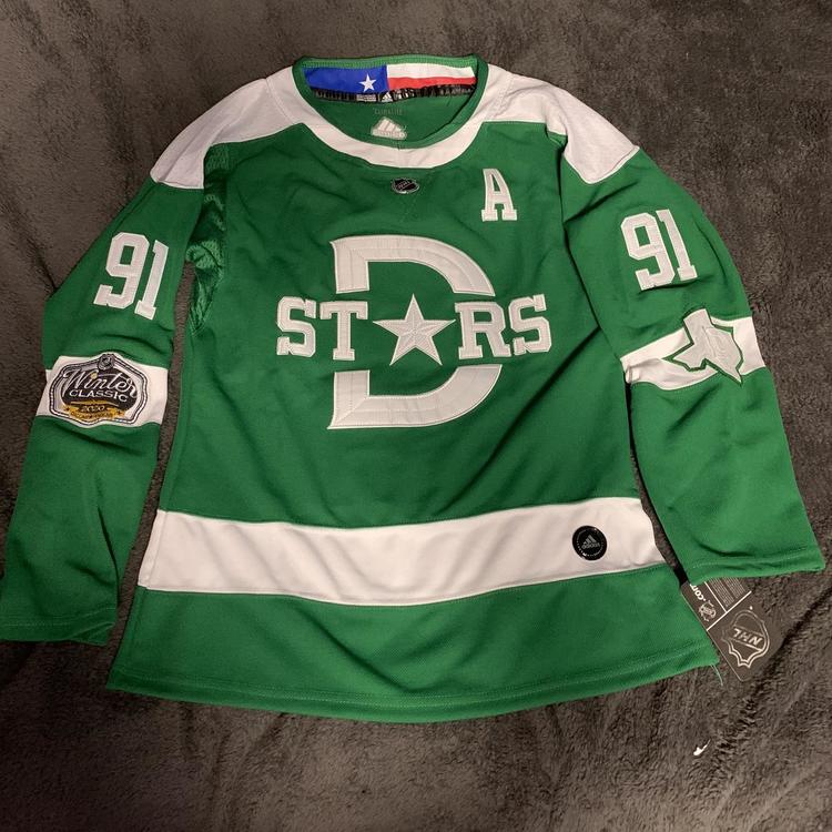 winter classic stars jersey