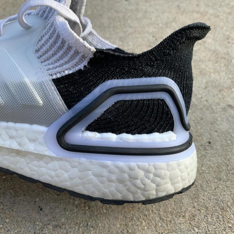 ultraboost 19 size 11