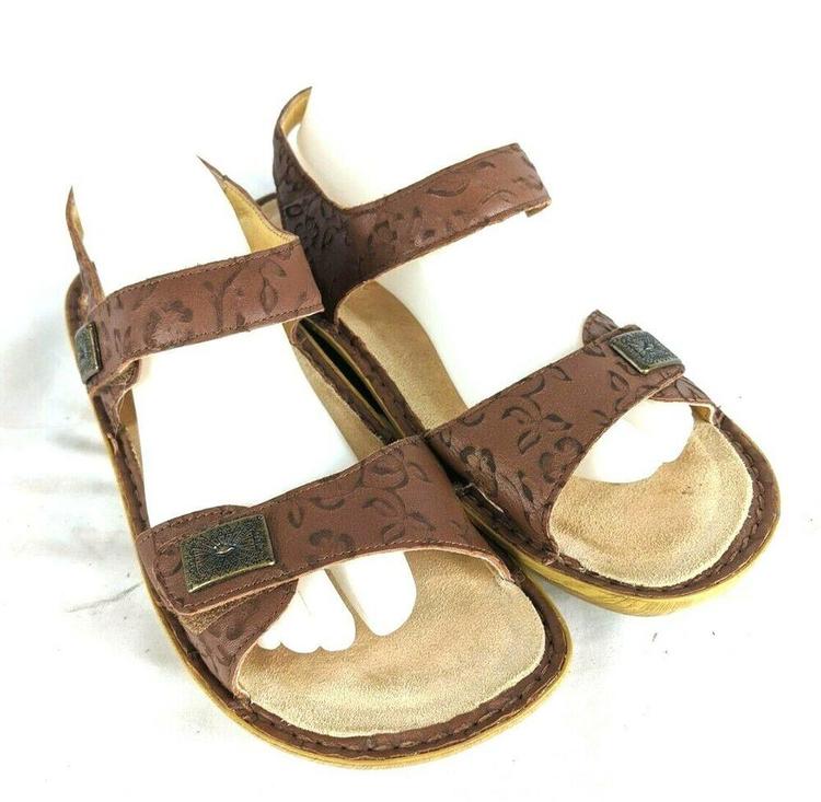 leather wedge slides