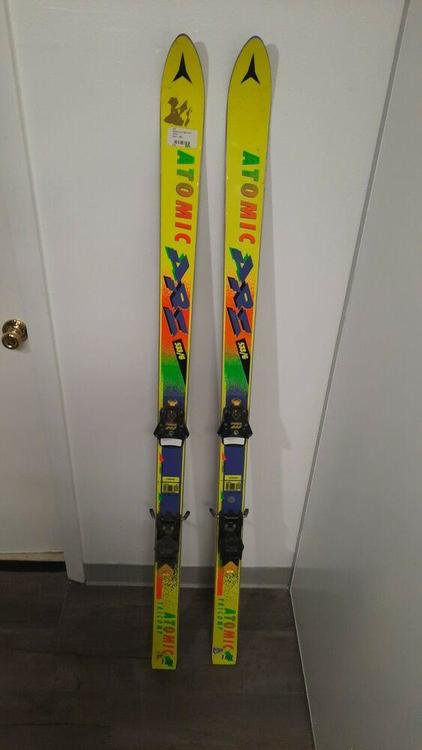 160 cm skis with bindings Clearance