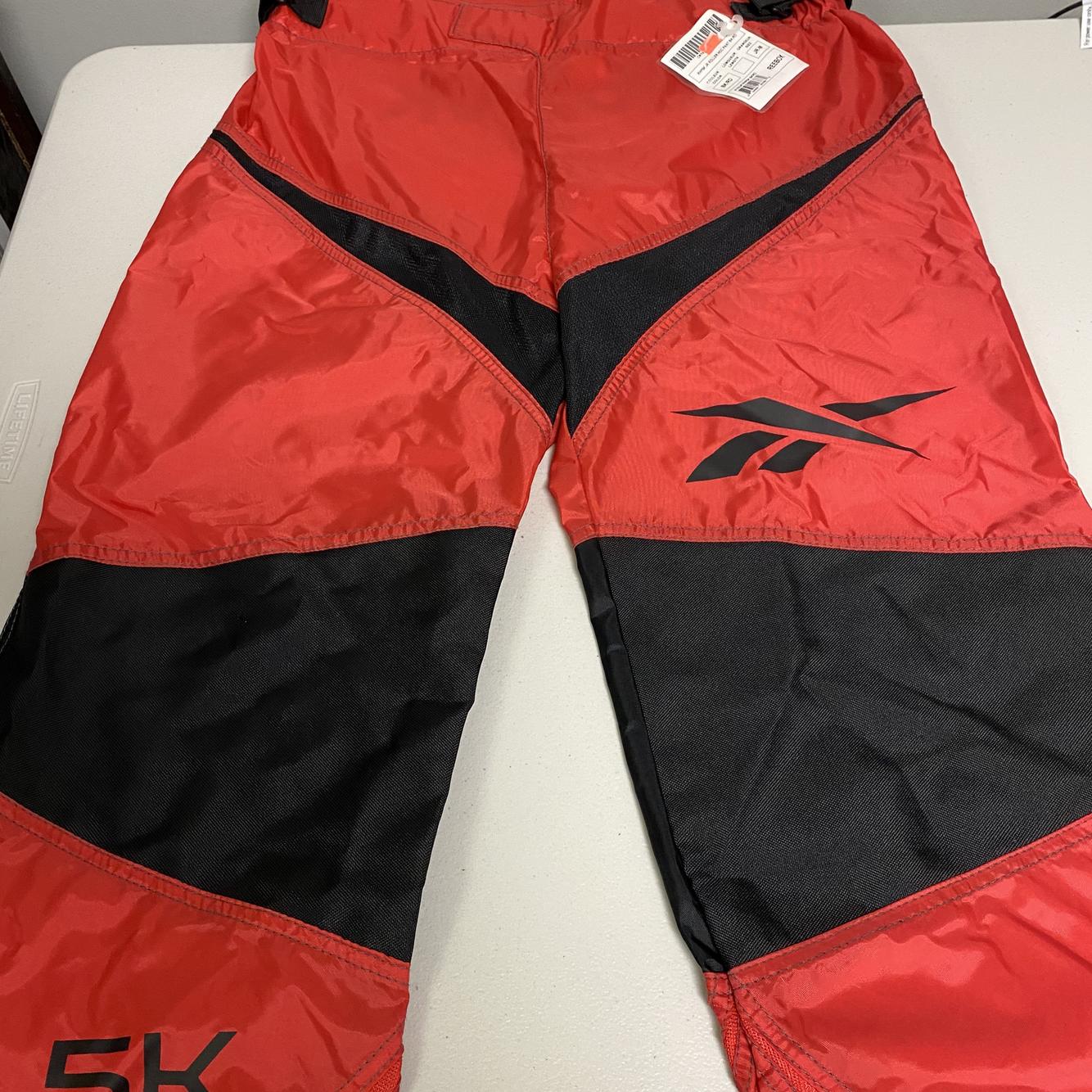 New Reebok 5K Junior Inline Hockey Pants SidelineSwap