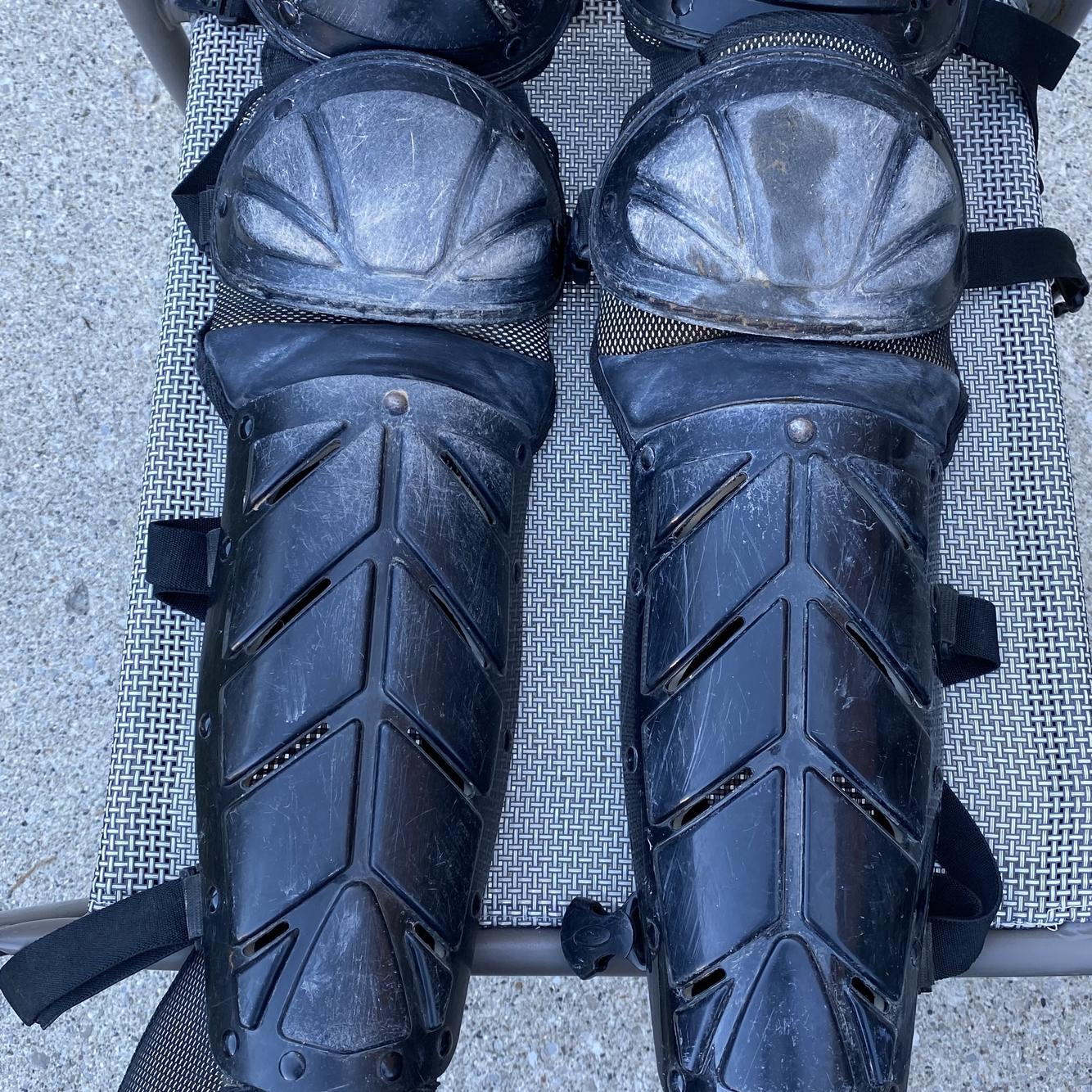 adidas youth catching gear