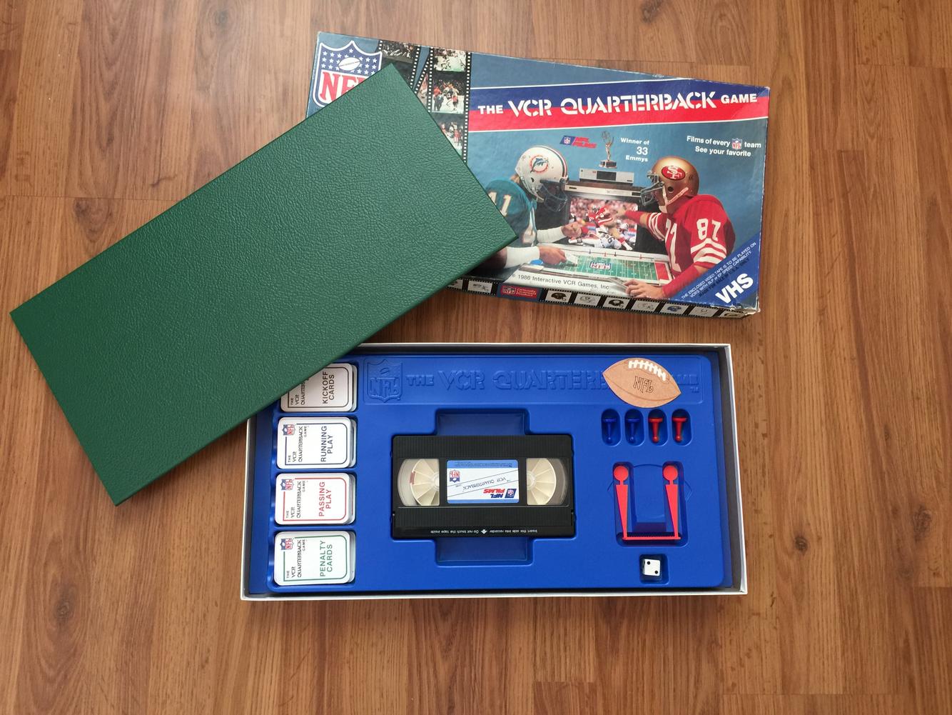 NFL VCR Quarterback Game SUPER VINTAGE 1986 VHS Format Football Board