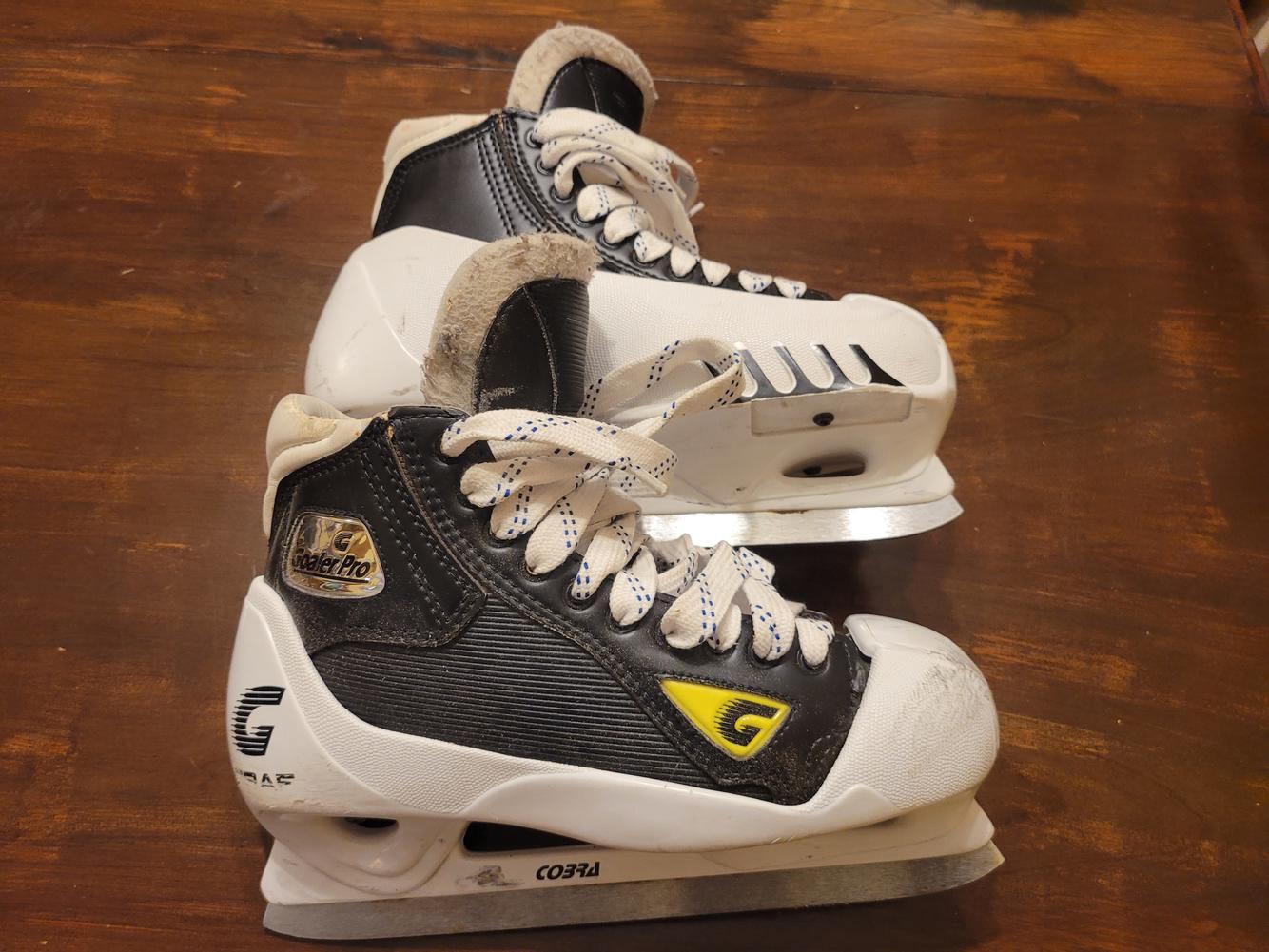 Used Senior Graf Goaler Pro Skates Regular Width Size 8.5 SidelineSwap