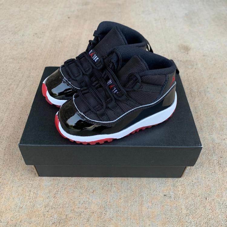 bred 11 7c