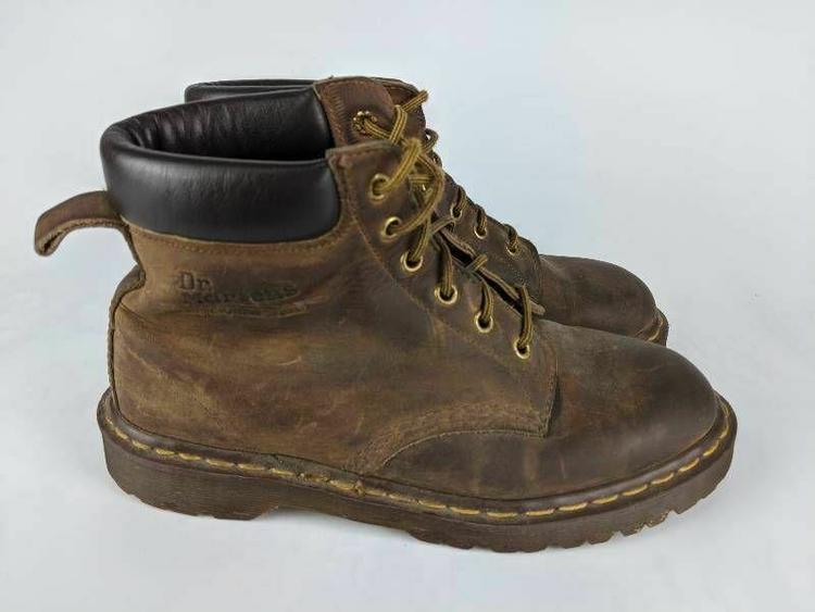 dr martens aw004 mens shoes