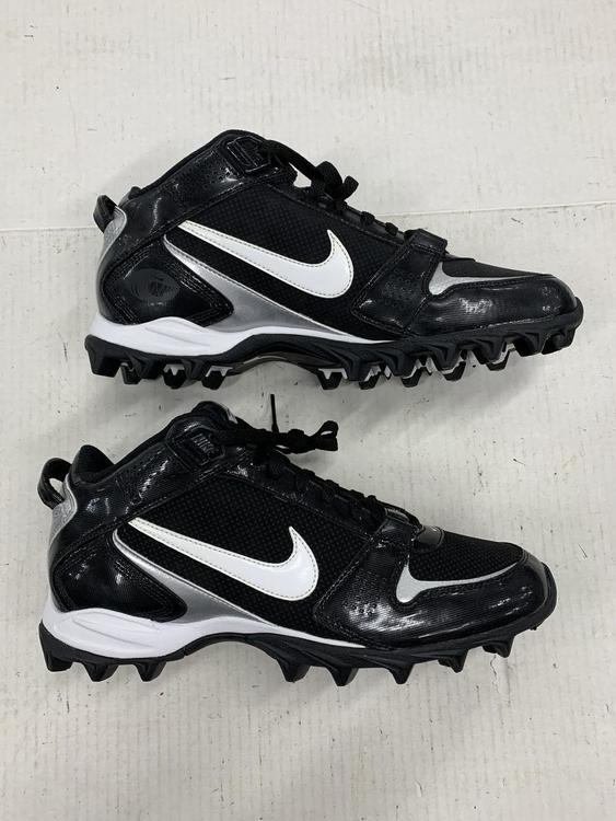 nike land shark legacy football cleats