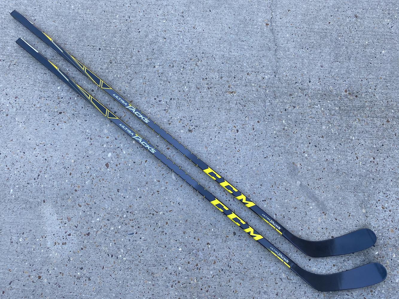 2 PACK CCM Ultra Tacks Pro Stock Hockey Stick Grip 95 Flex Left P28T ELIE 8202 SidelineSwap