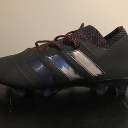 adidas soccer cleats size 7