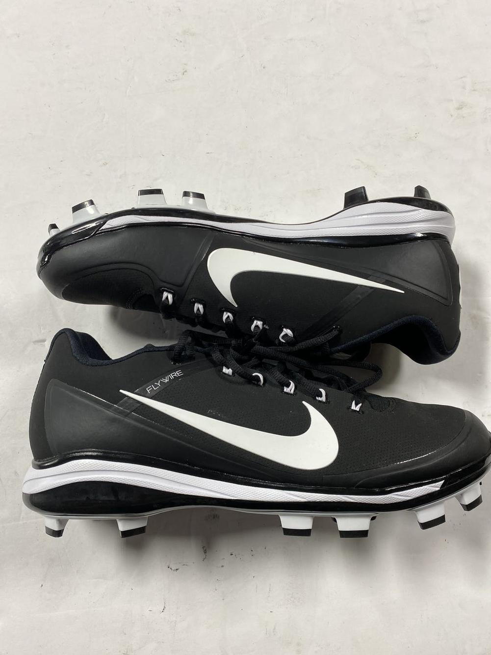nike air clipper baseball cleats