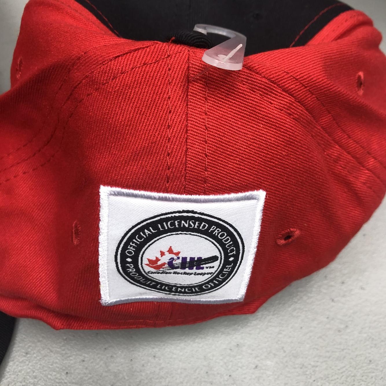 Calgary Hitmen WHL HATS SidelineSwap