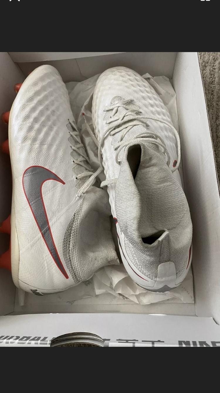 nike magista obra turf
