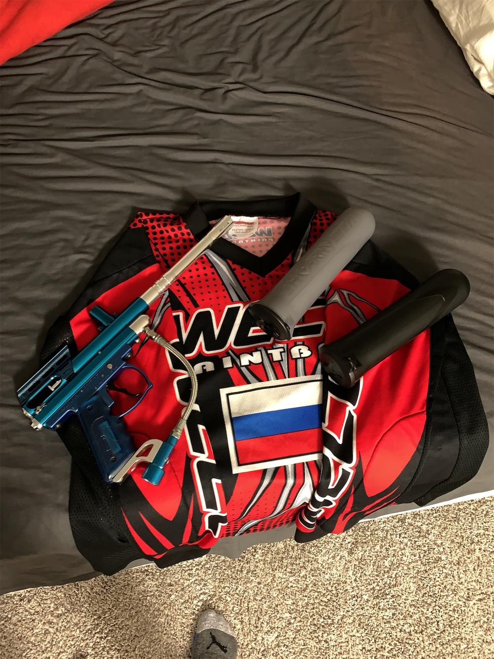 Used Spyder Paintball Package SidelineSwap