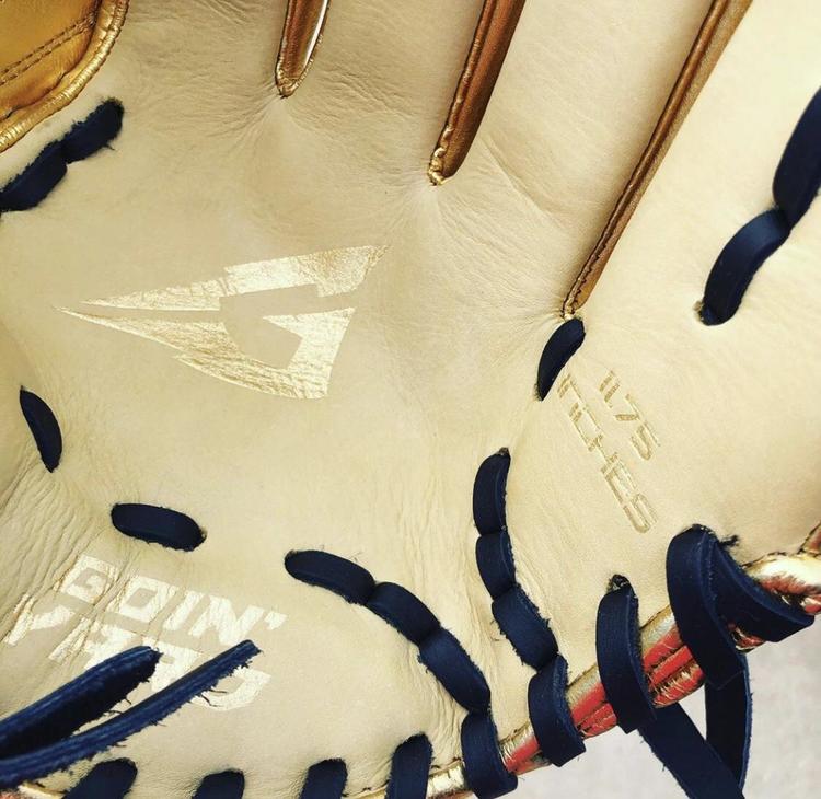 Marvel Thanos Infinity gauntlet Glove Baseball Gloves & Mitts