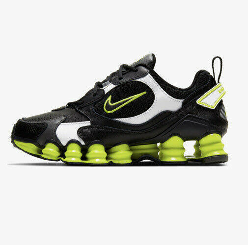 nike shock tennis shoes