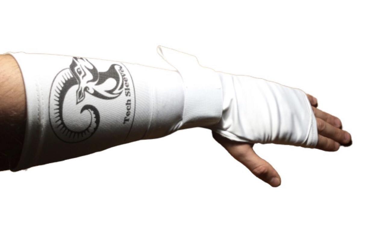 (1)Custom(Any Color)Hand & Wrist Protection /Softball Tech Sleeve