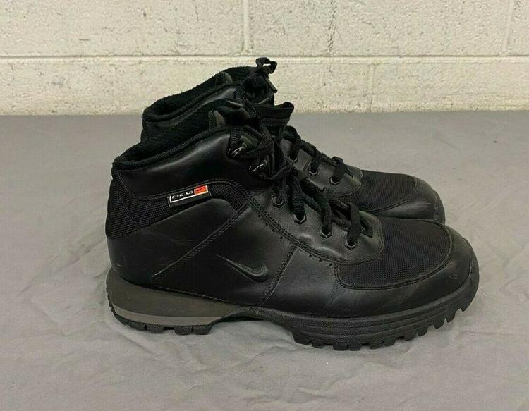 nike acg boots black