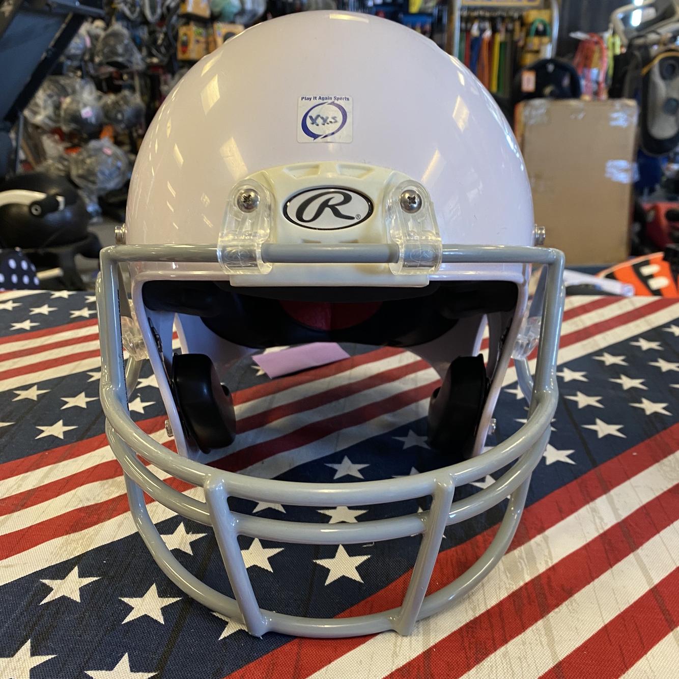 Lightly Used White Rawlings Force Youth XXS Football HelmetC150336