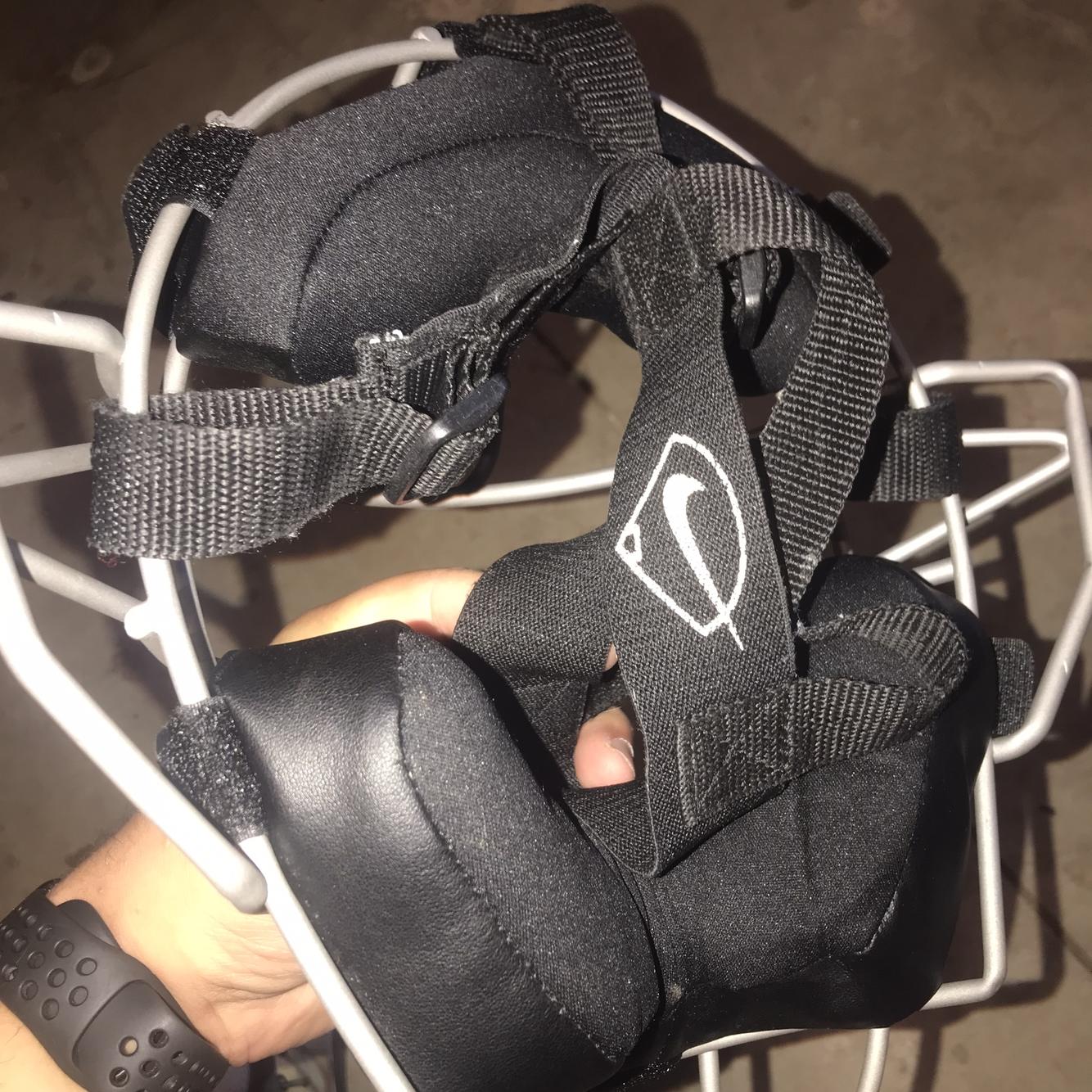 Adult Nike Catcher's Mask SidelineSwap