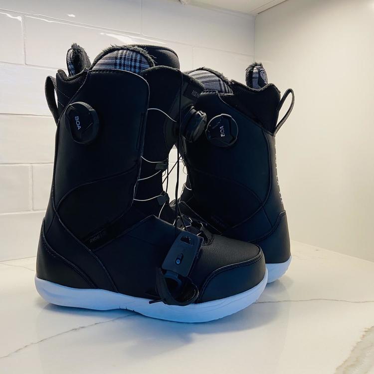 ride hera snowboard boots 2019