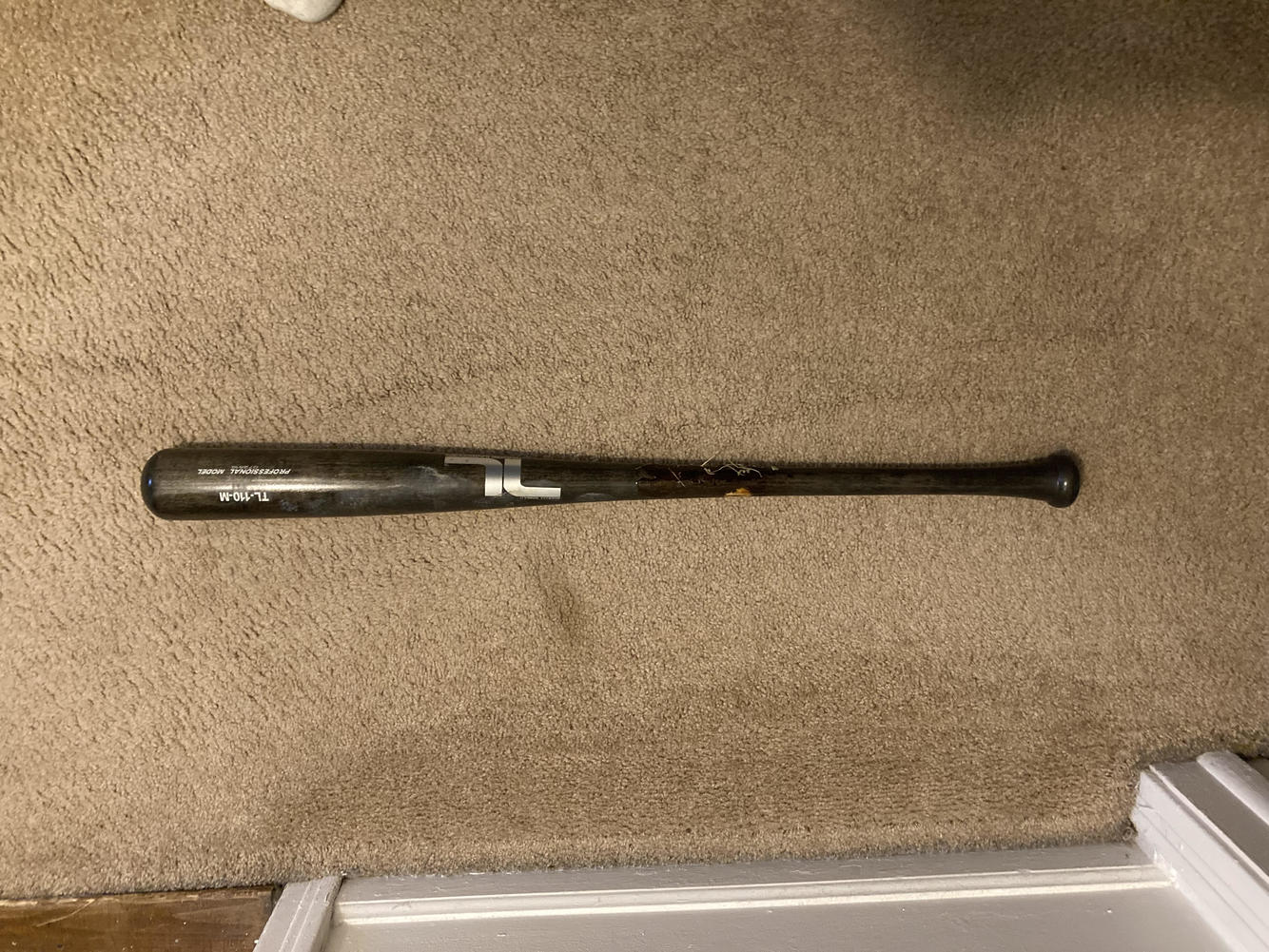 Used Tucci Maple Wood 110 Bat 30 oz 32" SidelineSwap