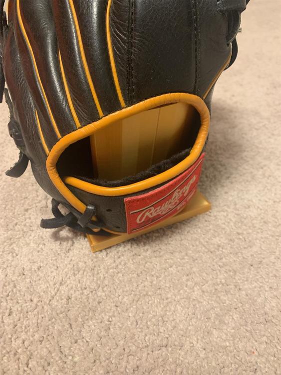 Baseball Glove Stand Images Gloves and Descriptions