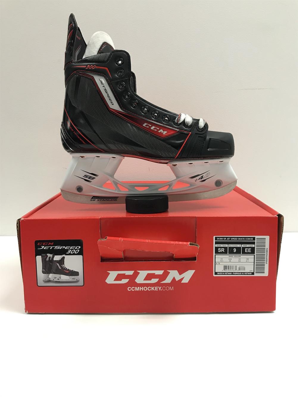 CCM Senior JetSpeed 300 Extra Wide Width Size 9 Hockey Skates