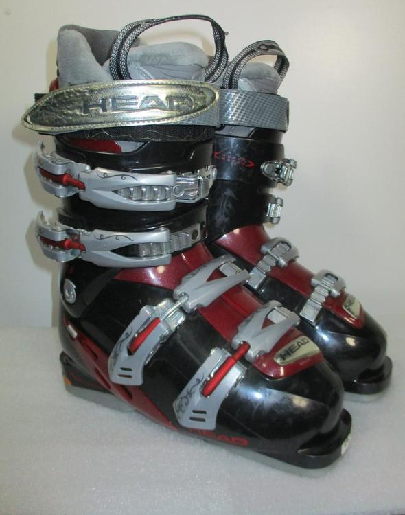 size 8.5 in ski boots