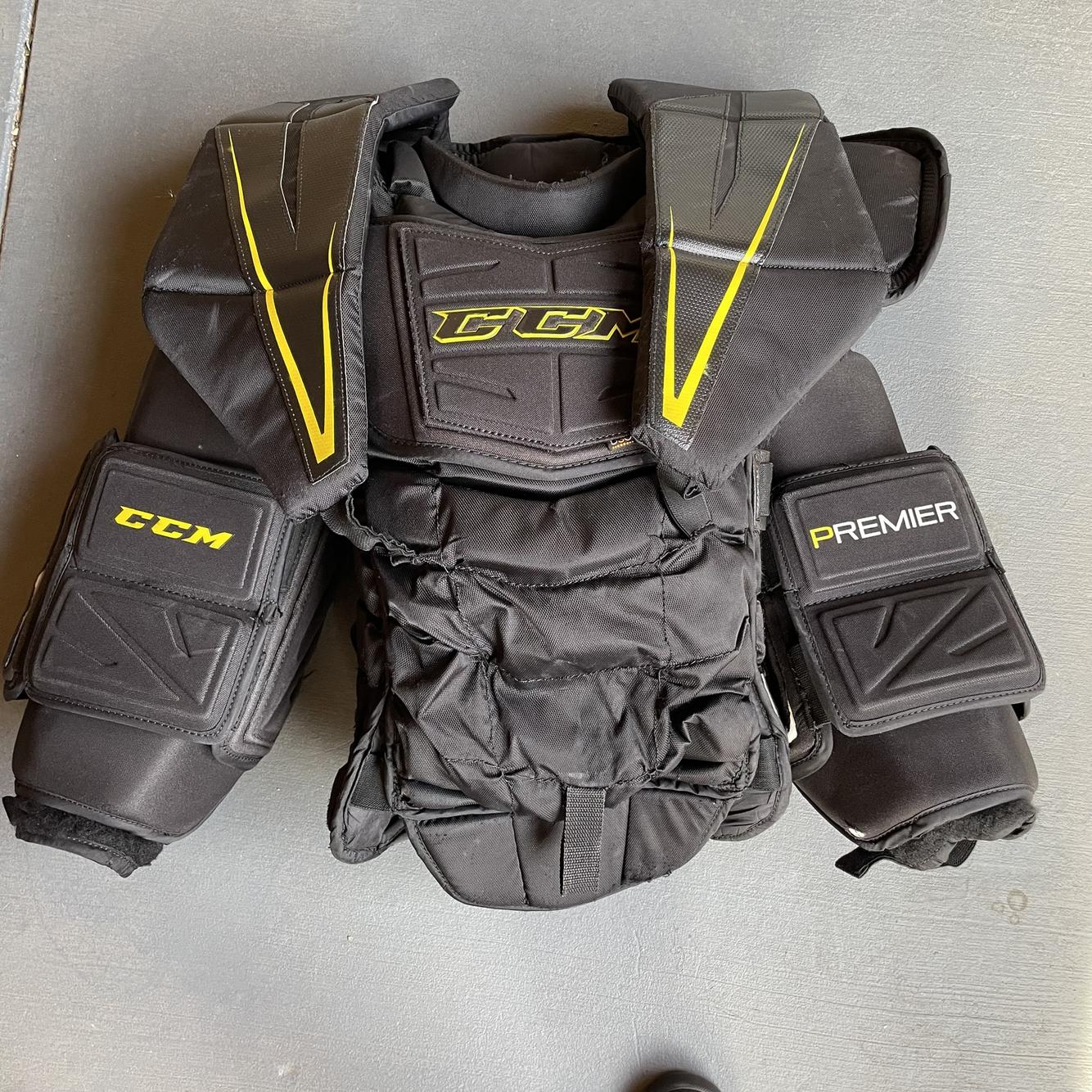 Senior XL CCM Premier Pro Chest and Arm Protector Pro Stock Goalie