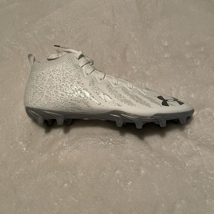 Under Armour Mens Spotlight Select Mid Mc Football Shoe