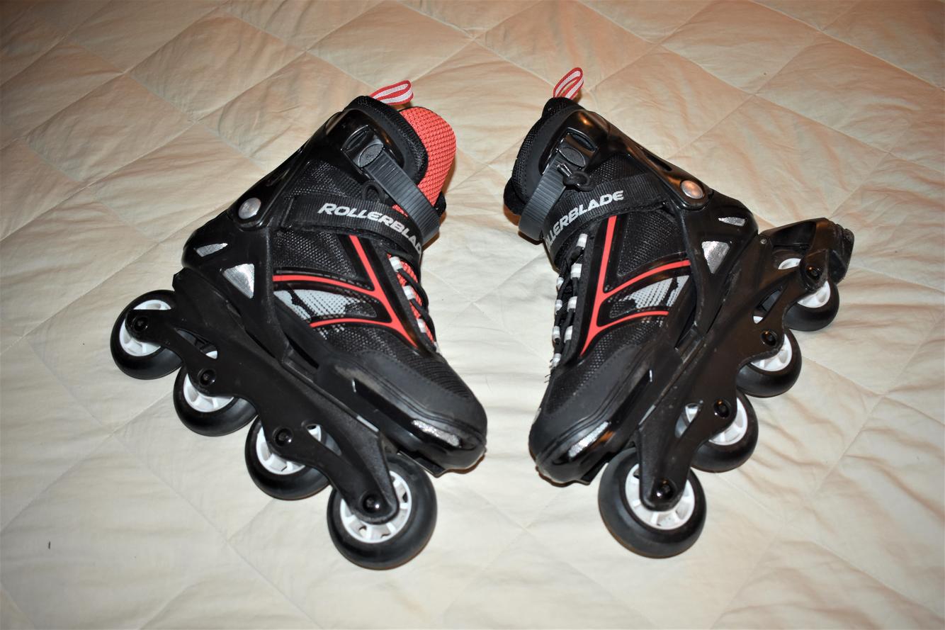 HOLD Rollerblade Spitfire XT Inline Skates, Adjustable Size 58