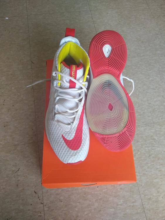 nike zoom size 11