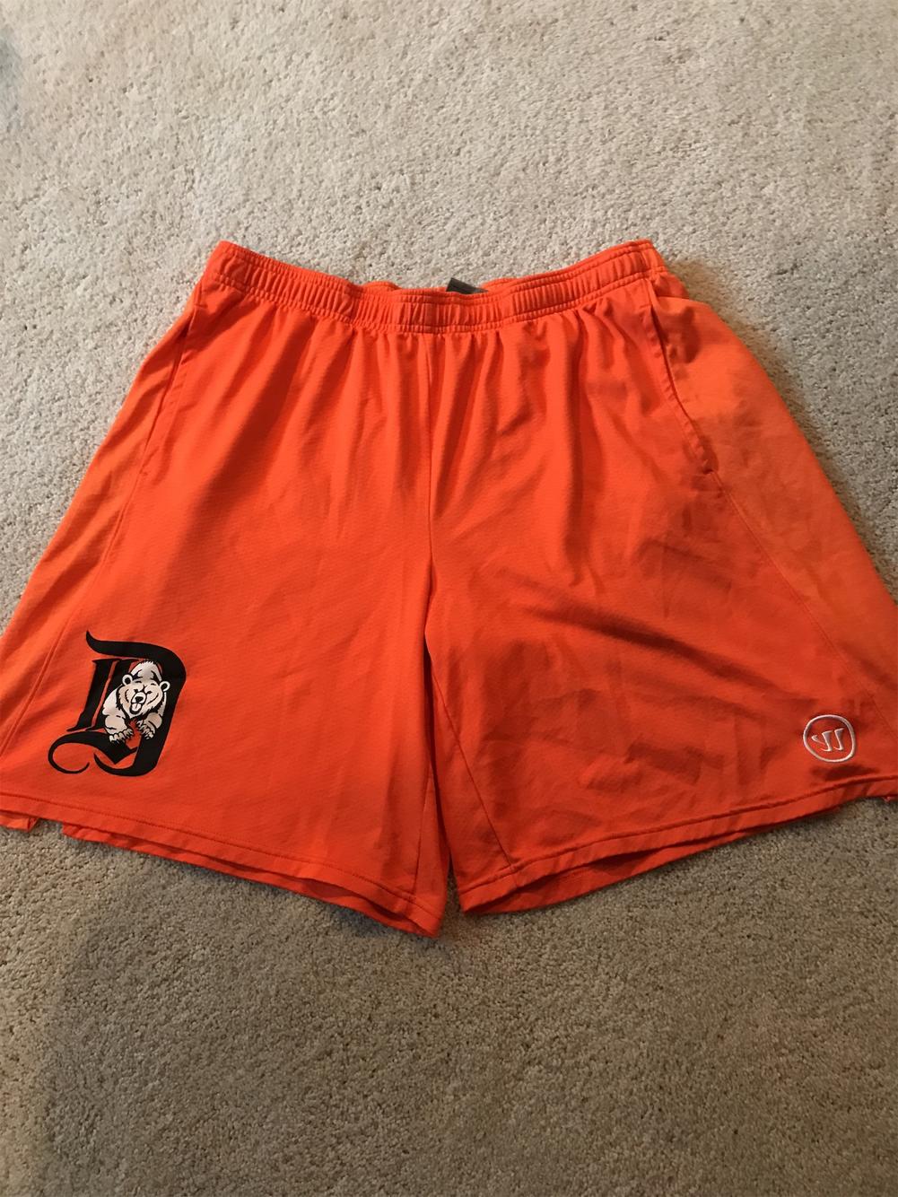 mens grizzlies shorts