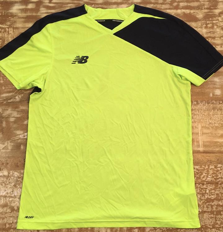 performance running shirts