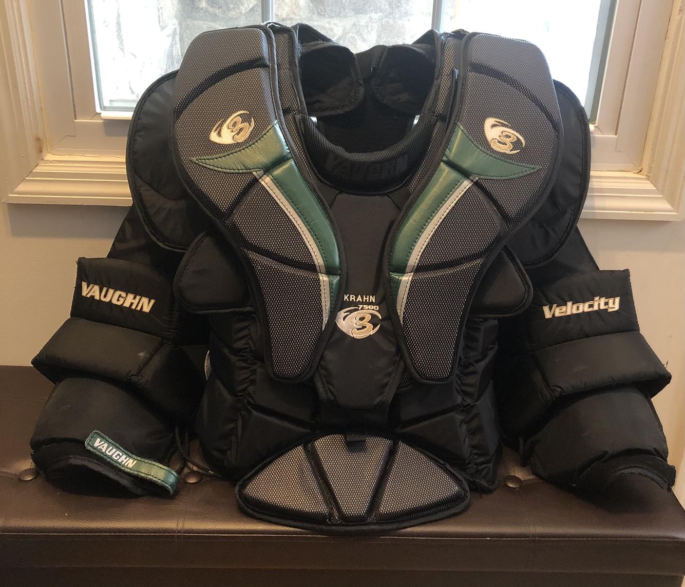 XL Vaughn Goalie Chest Protector Pro Stock SidelineSwap